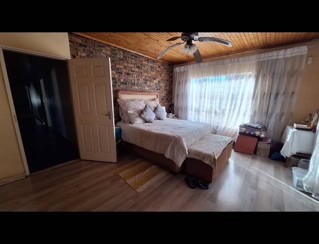 3 BEDROOM HOUSE FOR SALE IN WALDRIFT
